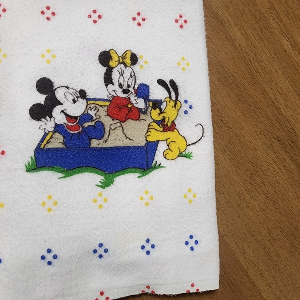 Vintage Dundee Disney Babies Sandbox  Primary Colors Recieving Blanket